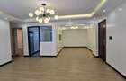 2 Bed Apartment with En Suite at White Oak 55 - 8