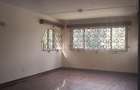 5 Bed Townhouse with En Suite in Lavington - 19