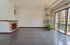 4 Bed Townhouse with En Suite in Spring Valley - 1