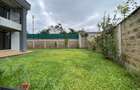 4 Bed Townhouse with En Suite in Ridgeways - 7