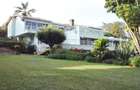 2,000 ft² Commercial Property with Parking in Lavington - 1