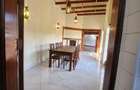 5 Bed House with En Suite at Hardy - 8