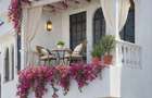 5 Bed Townhouse with En Suite in Westlands Area - 1