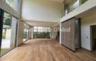5 Bed House with En Suite in Runda - 9