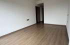3 Bed Apartment with En Suite at Riverside - 8