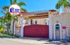 5 Bed House with En Suite in Nyali Area - 12