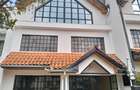 4 Bed Townhouse with En Suite in Westlands Area - 5