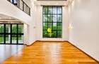 5 Bed Villa with En Suite in Lavington - 2