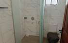 5 Bed House with En Suite at Ridgeways - 15