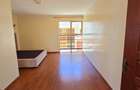 5 Bed Townhouse with En Suite at Lavington Road - 18