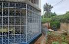 5 Bed House with En Suite in Donholm - 4
