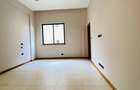 4 Bed Apartment with En Suite in Loresho - 8