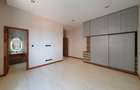4 Bed Apartment with En Suite at Loresho - 16