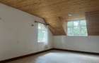5 Bed Townhouse with En Suite in Rosslyn - 5