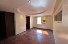 5 Bed Townhouse with En Suite at Convent Dr - 13
