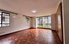 5 Bed Townhouse with En Suite in General Mathenge - 10