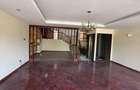 5 Bed Townhouse with En Suite at Convent Drive - 13