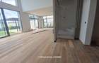 5 Bed House with Garden in Runda - 8