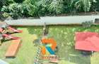 Furnished 3 Bed Apartment with En Suite in Riverside - 20