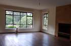 4 Bed Townhouse with En Suite at Rosslyn Lone Tree Road 55 - 9