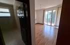 5 Bed House with En Suite in Lavington - 8