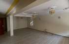5 Bed Townhouse with En Suite in Lavington - 7