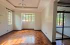 4 Bed Townhouse with En Suite at Rosslyn Lone Tree Estate Rd - 15