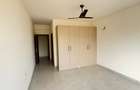 3 Bed Apartment with En Suite at Off Links Road - 17