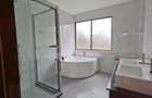 5 Bed Villa with En Suite in Lavington - 10