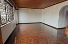 5 Bed Townhouse with En Suite at Off Ole Dume Road - 2
