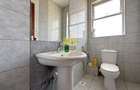 2 Bed Apartment in Parklands - 16