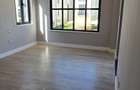 5 Bed Townhouse with En Suite at Palm Valley - 13