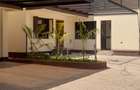 4 Bed Villa with En Suite at 500 Metres - 13