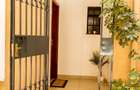Furnished 2 Bed Apartment with En Suite in Riverside - 3