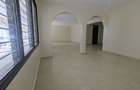 4 Bed House with En Suite at 3Rd Avenue - 4