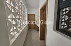 3 Bed Apartment with En Suite in Brookside - 4