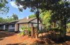 4 Bed House with En Suite at Loresho Crescent - 13