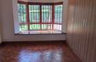 5 Bed Townhouse with En Suite in Runda - 8