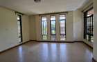 4 Bed Townhouse with En Suite in Runda - 11