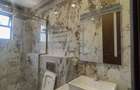 2 Bed Apartment with En Suite in Brookside - 4