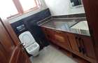 6 Bed Townhouse with En Suite in Lavington - 15