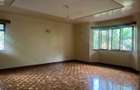 4 Bed Townhouse with En Suite in Brookside - 3
