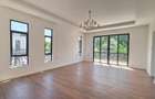 5 Bed Villa with En Suite at Lavington - 16