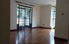 5 Bed Villa with En Suite in Lavington - 6