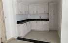 7 Bed House with En Suite in Runda - 10