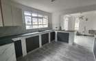 4 Bed House with En Suite at Forest Line Road - 6