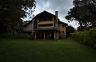 5 Bed Townhouse with En Suite in Karen - 3