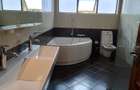 4 Bed Townhouse with En Suite in Runda - 10