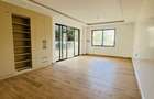 5 Bed Apartment with En Suite at 3Rd Parklands - 17