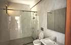 3 Bed Apartment with En Suite at Off Links Road - 14